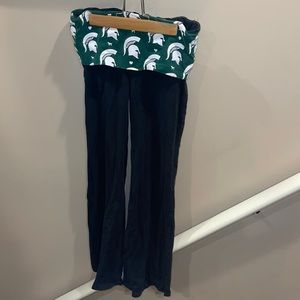 Women’s Victorias Secret PINK Yoga Pants